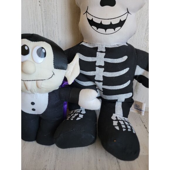 Vintage skeleton Dracula Halloween set home decor plushie prop - Picture 4 of 7